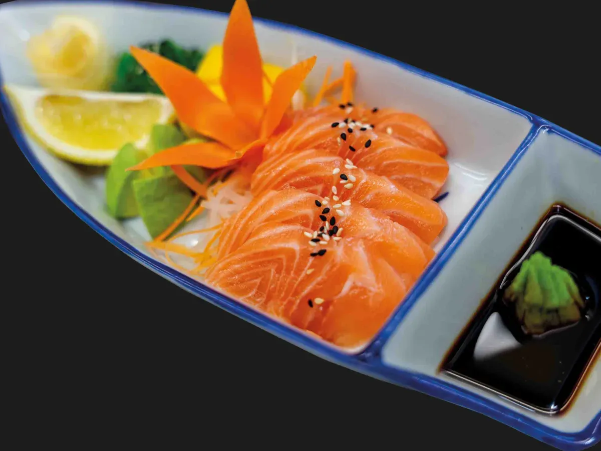 Lachs Sashimi — angerichtet